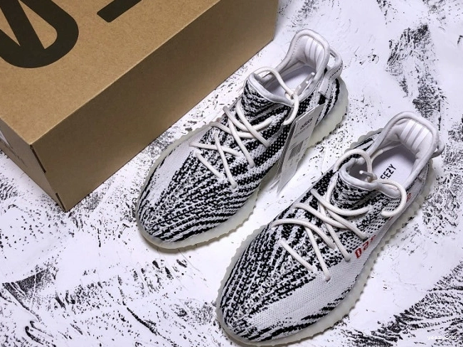 V2 Zebra Black Yeezy CP9654 350 Boost White Adidas 0821